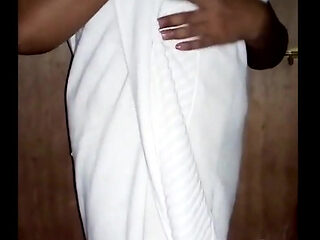 Sri Lankan Bathroom Sexy Dance Fun with Huge Boobs