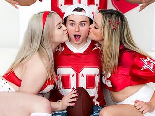 Beautiful foursome action with hot dolls Eva Nyx and Charlie Forde