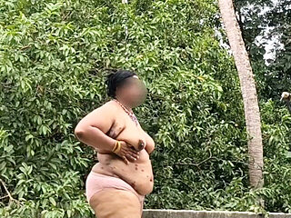 Chubby Girl in White Skirts and Pink to Getting Completely Naked and Walking Nude Outdoor