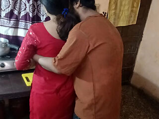 Indian Aunty Fucked in Kitchen While Cooking - Hindi Audio Full Video