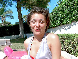 Tania Dola: Sexy Video Interview with Tania Dola