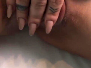 Leh Linares - Christmas Gift