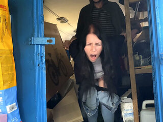 A Warehouse Worker Fucked the Manager Hard Right There on the Boxes and Put Her in Her Place