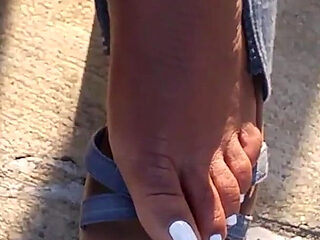 When Sorority Sistah Alumni Meets Feet Lover