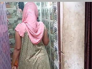 Stepsister Caught watching Porn by stepbrother desi Hindi MMS, local desi beautiful Stepsister hindi story Sex video Xxxx