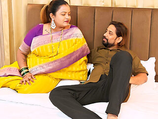 Desi Boyfriend Has Hardcore Sex with Old Girlfriend in Hotel and Fucks Her Pussy Indian Hindi Video