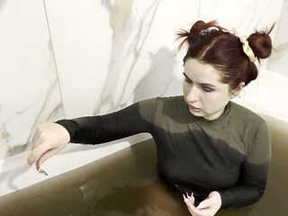 Shrek's Girlfriend Farting in a Pond