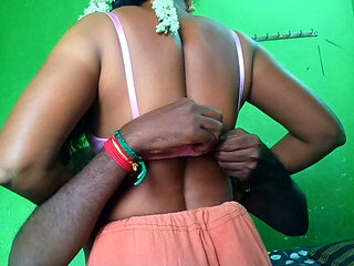 Ammu Remove the Saree and Blouse Showing Boobs Sex with Boy Friend