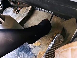 Emily's Clip Store - Emily Revs Russian Bus In Pantyhose