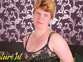 Chubby Mature Amateur Matilda Solo Play with Her Big Natural Tits & Wet Pussy