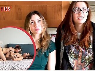 Amateur Lesbians Have Sexy Fun