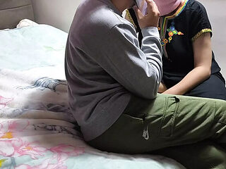 Hot Saudi Wife Cheats with BBC in Steamy Threesome - Arab Cuckold Sex