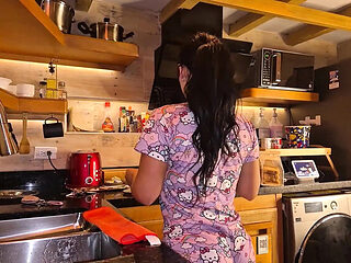 Kitchen Sex with Real Married Couple - Latina Wife Big Tits Cowgirl & Creampie