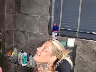 Filthy Emma Gives Bathroom Blowjob and Swallows Cum – Amateur MILF HD