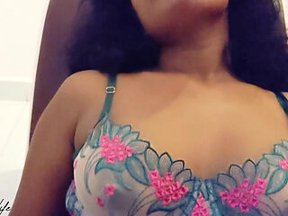 Sri Lankan Couple Tantra Chair Session