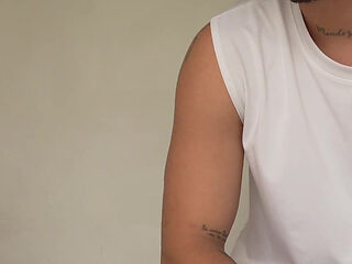 Truth or Dare Game Ends up in a Foursome with 2 Thick Latinas! Abella Olsen - Iris Rodriguez - Papuchizz - Danner Mendez