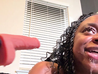 Ebony can't stop leaking