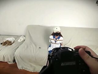 Behind-the-scenes Footage of the Adorable Girlfriend's School Uniform Restraint Photo Shoot