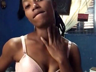 Hottest Dance MILF Ebony