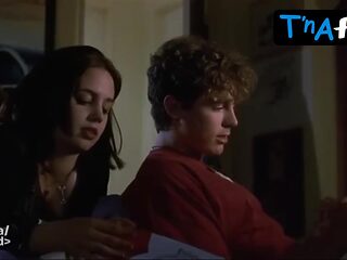 Halle Berry Spectacular Episode in Race The Sun