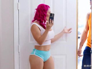 Scott Nails Sensual Massage Thrills Big-Tits Lily Lou