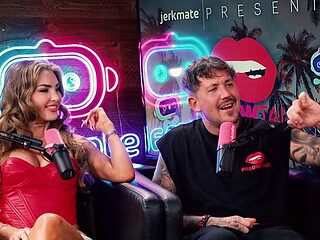 Watch flattering Jennifer White and Kenzie Anne's scene