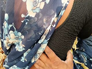 Bhabhi fucking fun is something else, big ass wali bhabhi main rozi apni bhabhi ko ghar par jab chahta choda hoon bhabhi ki badi ass dewar bade khula bade gad bha bha