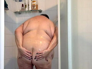 Watch Me Clean My Gapping Cunt Hole