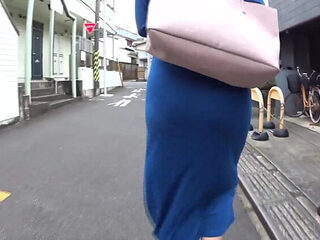 Big Tits Asian MILF Gets Followed to Secluded Spot for Hot Blowjob