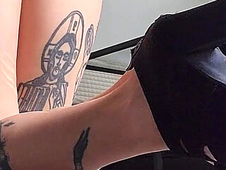 Wow What Sexy Black Stilettos