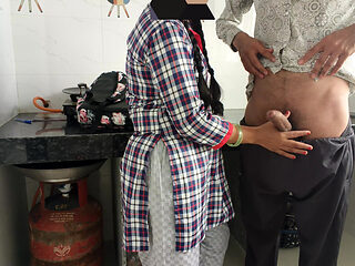 Indian school girl first time sex video