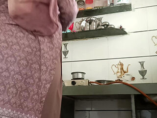 Fun with Bhabhi Ji in the Kitchen