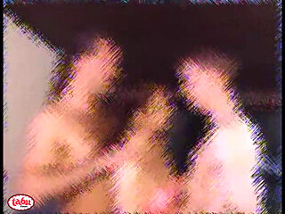 Tabu Film Classic: Bathing Fun