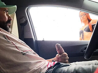 Hot Brazilian Teen Flashes Her Pussy in Public - Amateur Street Sex 4K