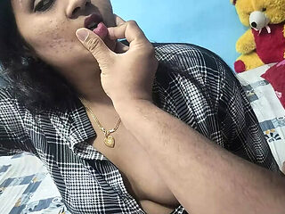 Hot Malayali Couple Vaishnavy & Sharun Raj Wild Bedroom Sex - Dirty Talk & Hard Fuck