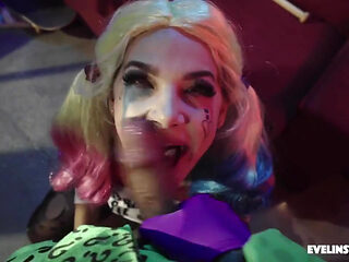 Harley Quinn Cosplay Facial Fuck Defeat