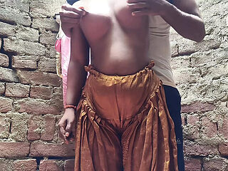 Desi Village Virgin Aasha Ji Full XXX Hardcore Outdoor Sex Video