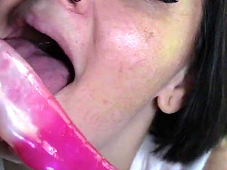 Toothless Throat Training with Big Dildo