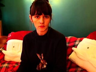 ManyVids Sydney Harwin Mommy And Son SNOWED IN