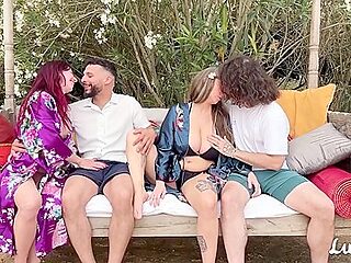 Full House Of Love Of 3 Filthy Swinger