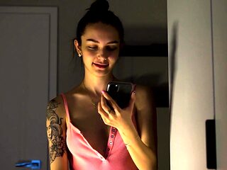 SMALL TIT BRUNETTE TATTOOED TEEN GIRLFRIEND CAUGHT IN SHOWER