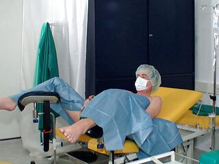 Rubbernurse - Catheter Insertion