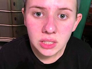 Amateur Webcam Teen Masturbating