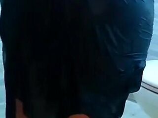 Very Hot in Summer, Stepmom Wants to Take Shower at Night, Stepson Also Join