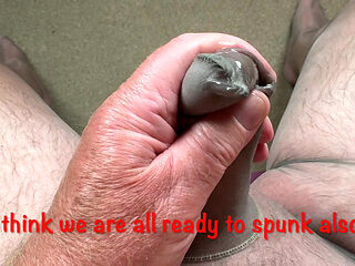 Mrs Mature Feet's Nylon Friend wanks as he watches 473