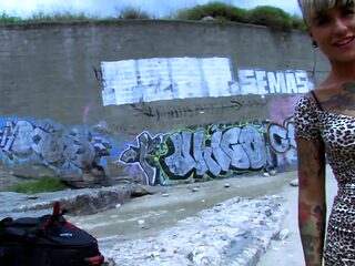 Slutty beach babe gets hard fucked and squirting orgasm