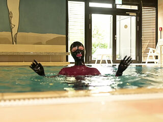 Swimming Pool Latex