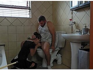 French Maid Gives Blumkin,cum Shot After Gagging