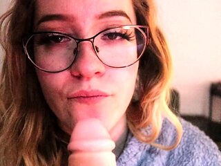 Big boobs milf masturbates with her dildo