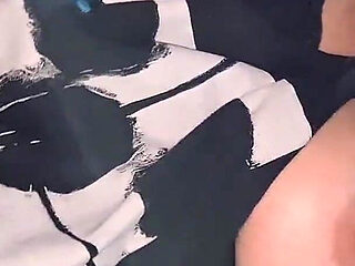 Do You Like My Little Feet, Friend?